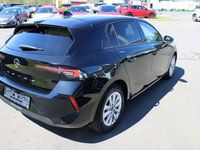 Gebraucht Opel Astra Business Edition 131 PS (96 kW) 2023 Schwarz Kleinwagen