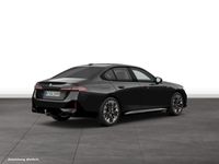 Gebraucht BMW 540 M Sport 286 PS (210 kW) 2025 Black sapphire metallic metallic Limousine