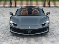 Second-hand Ferrari 296 829 CP (609 kW) 2024 Gri Cabrio