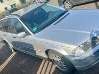 Gebraucht BMW 318 118 PS (86 kW) 2001 Silber Kombi