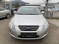 Gebraucht Kia Ceed Basis 109 PS (80 kW) 2009 Silber Kleinwagen