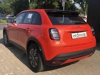 Gebraucht Fiat 600 146 PS (107 kW) 2025 Orange Limousine
