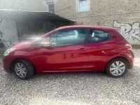 Gebraucht Peugeot 208 Active 95 PS (69 kW) 2013 Rouge erythree/sanguine Kleinwagen