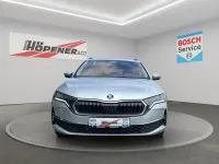 Neu Skoda Octavia Selection 150 PS (110 kW) 2026 Silber Kombi