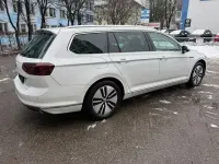 Używany VW Passat GTE 218 KM (160 kW) 2020 Biały Kombi