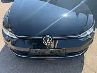 Second-hand VW Golf VIII Active 150 CP (110 kW) 2023 Negru Hatchback