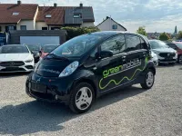 Gebraucht Mitsubishi i-MiEV Basis 49 kW (67 PS) 2014 Schwarz Kleinwagen