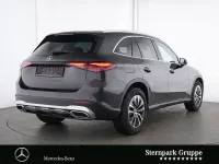 Gebraucht Mercedes GLC200 Advanced Plus 204 PS (150 kW) 2025 Grau SUV