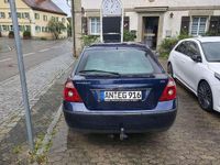 Gebraucht Ford Mondeo Ghia 131 PS (96 kW) 2004 Blau Limousine
