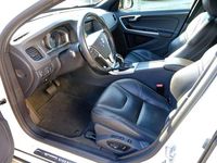 Gebraucht Volvo V60 R-Design 220 PS (161 kW) 2016 Weiß Kombi