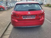 Gebraucht Peugeot 308 131 PS (96 kW) 2016 Rot Limousine