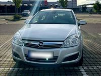 Gebraucht Opel Astra 115 PS (84 kW) 2009 Kleinwagen
