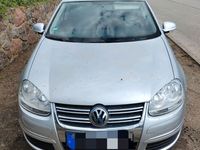 gebraucht VW Golf V Kombi / Variant 1,6 l Benzin silber - wenig gelaufen