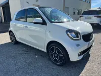 Używany Smart ForFour 90 KM (66 kW) 2018 Biały Hatchback