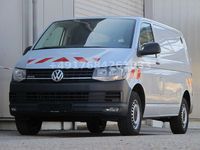 Second-hand VW Transporter 140 CP (102 kW) 2015 Argintiu Van
