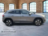 Gebraucht Mercedes GLA220 Progressive 190 PS (139 kW) 2025 Metalliclack mountaingrau SUV