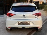 Gebraucht Renault Clio V Initiale 140 PS (102 kW) 2021 Weiß Limousine