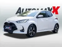 Neu Toyota Yaris 116 PS (85 kW) 2026 Weiß Kleinwagen