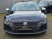 Gebraucht VW Arteon Elegance 150 PS (110 kW) 2017 Blau Limousine