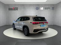 Używany VW Tayron Elegance 150 KM (110 kW) 2025 Biały SUV