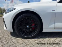 Gebraucht BMW 440 M Sport 374 PS (275 kW) 2023 Mineralweiss Cabrio