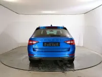 Gebraucht Skoda Superb Ambition 150 PS (110 kW) 2024 Blau Limousine