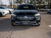 Gebraucht Mercedes GLA200 Progressive 163 PS (119 kW) 2025 Metalliclack kosmosschwarz SUV