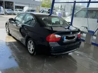 Gebraucht BMW 318 129 PS (94 kW) 2007 Schwarz Limousine