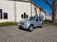 Gebraucht Jeep Cherokee Sport 150 PS (110 kW) 2003 Silber SUV
