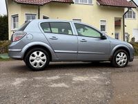 Gebraucht Opel Astra 116 PS (85 kW) 2008 Grau Limousine