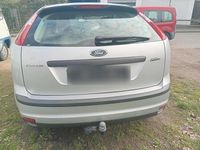 Gebraucht Ford Focus 125 PS (91 kW) 2006 Silber Limousine