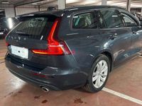 gebraucht Volvo V60 D3 MOMENTUM NAVI/LEDER/LED/PDC/CAM/AHK