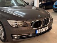 Gebraucht BMW 740 320 PS (235 kW) 2013 Braun Limousine