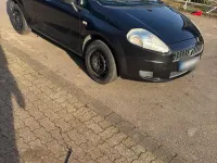 Gebraucht Fiat Punto 70 PS (51 kW) 2009 Schwarz Kleinwagen