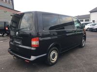 Gebraucht VW Caravelle 174 PS (127 kW) 2006 Schwarz Van / Kleinbus
