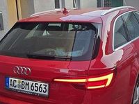 Gebraucht Audi A4 190 PS (139 kW) 2019 Rot Kombi