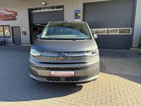Gebraucht VW Multivan Style 150 PS (110 kW) 2021 Grau Van