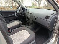 Second-hand Skoda Fabia 75 CP (55 kW) 2004 Bej Berlinǎ