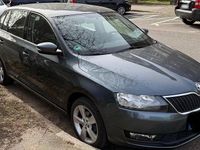 Gebraucht Skoda Rapid Active 95 PS (69 kW) 2018 Grau Kleinwagen