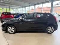 Gebraucht Hyundai i30 Classic 109 PS (80 kW) 2012 Schwarz Limousine