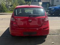 Gebraucht Hyundai i30 Edition+ 90 PS (66 kW) 2009 Rot Kombi