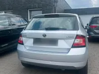 Gebraucht Skoda Fabia Ambition 75 PS (55 kW) 2017 Silber Kleinwagen