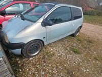 Gebraucht Renault Twingo 58 PS (42 kW) 2003 Silber Kleinwagen