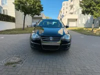 Gebraucht VW Jetta Trendline 105 PS (77 kW) 2009 Schwarz Limousine