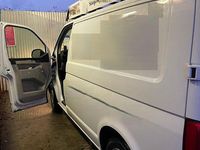 Gebraucht VW T6 84 PS (61 kW) 2018 Weiß Van