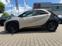 Gebraucht Toyota Aygo X Style 72 PS (52 kW) 2023 Beige SUV