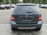 Gebraucht Mercedes ML280 190 PS (139 kW) 2008 Grün SUV