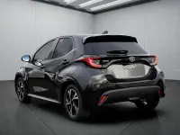 Neu Toyota Yaris 116 PS (85 kW) 2025 Schwarz Kleinwagen