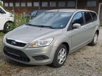 Używany Ford Focus Style 101 KM (74 kW) 2009 Srebrny Kombi