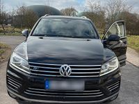 Gebraucht VW Touareg R-line 262 PS (192 kW) 2016 Schwarz SUV